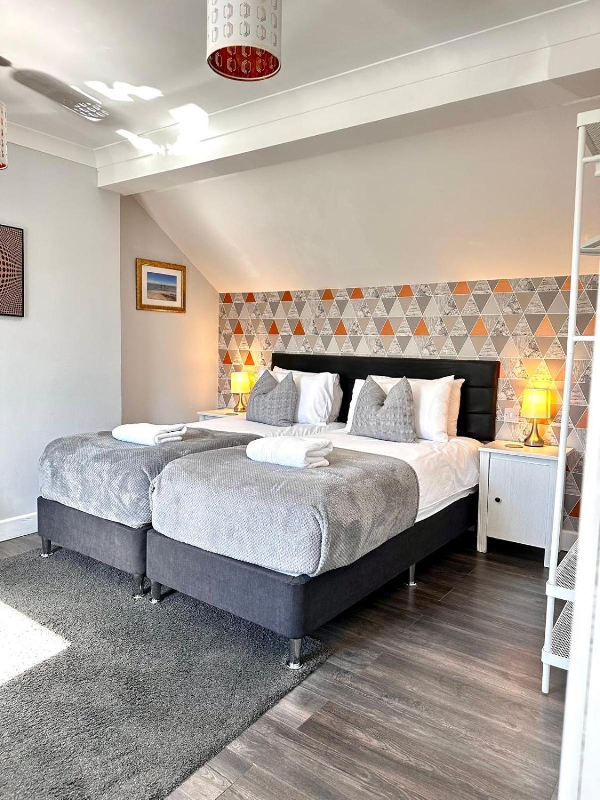 Sweet Suites Lytham Литам-Сент-Эннс Экстерьер фото
